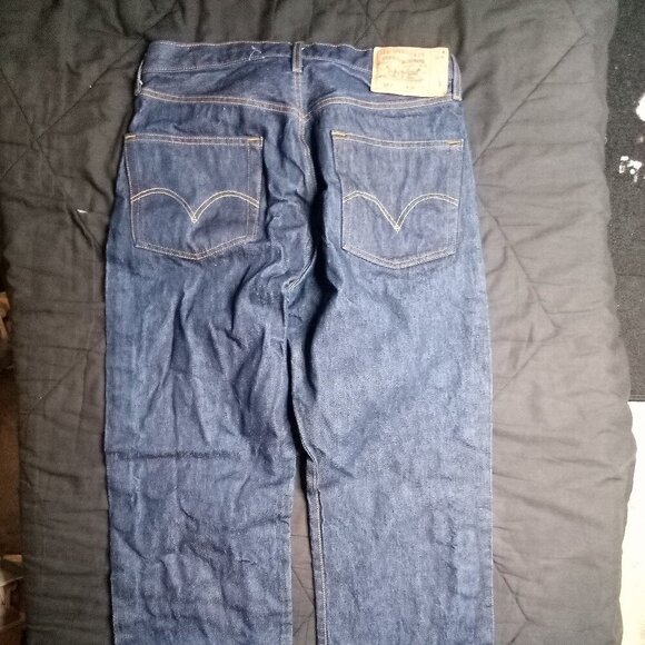 Vintage Levi's 501 Button Fly Denim Blue Jeans 36x33 - Picture 5 of 8
